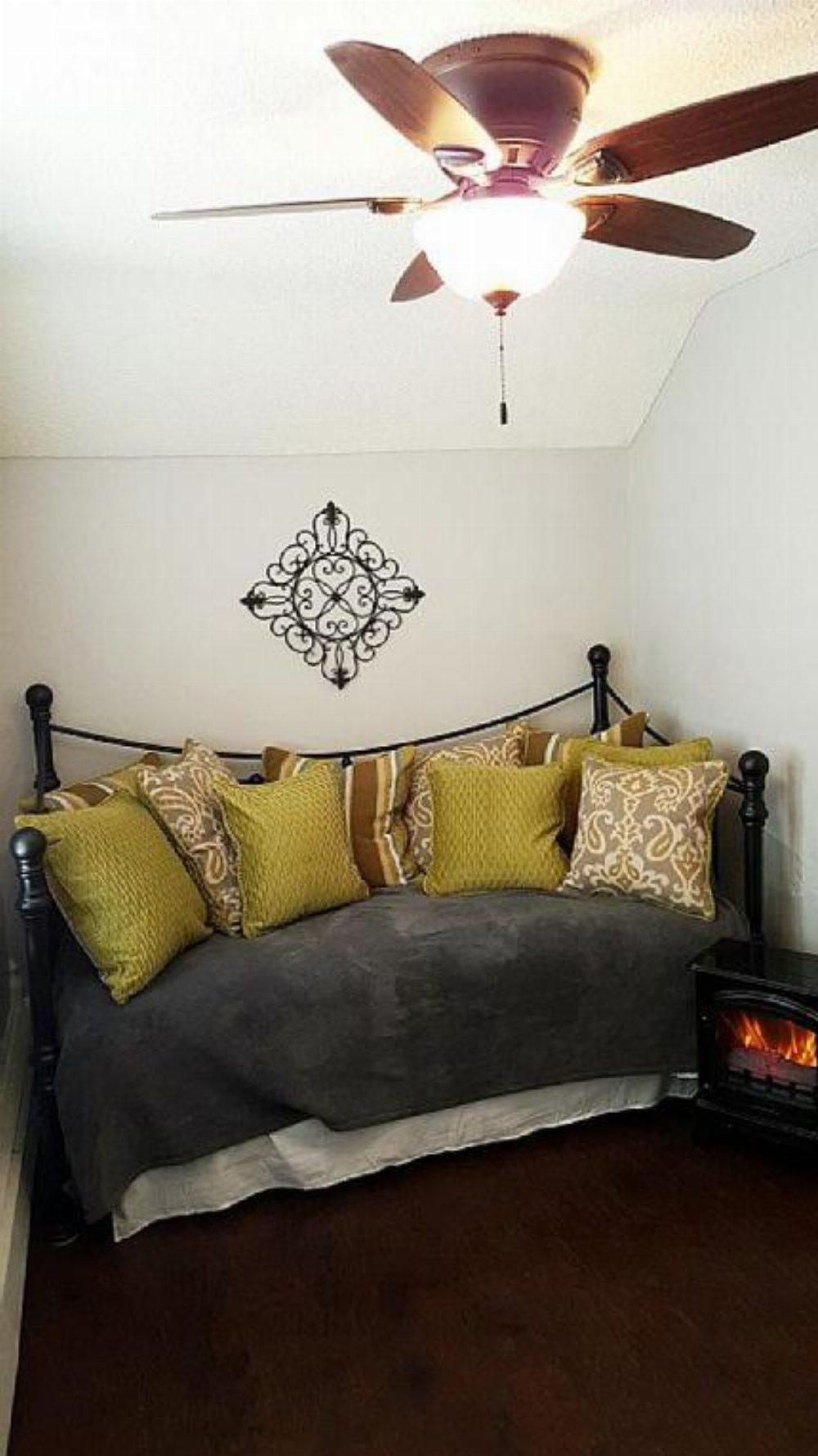 Yellowstone House of the Three Bears 2 Blocks to Downtown Main image